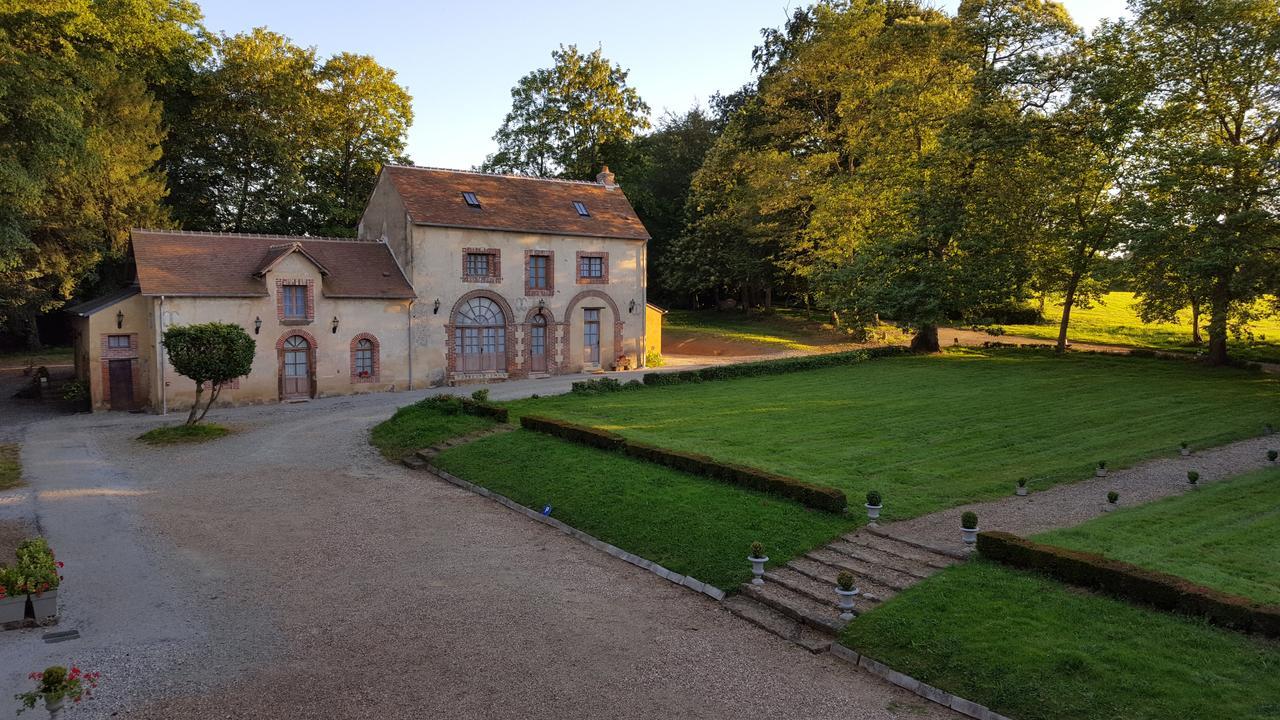 Hotel Des 4 Continents - Le Mans Saint-Saturnin  Exterior photo